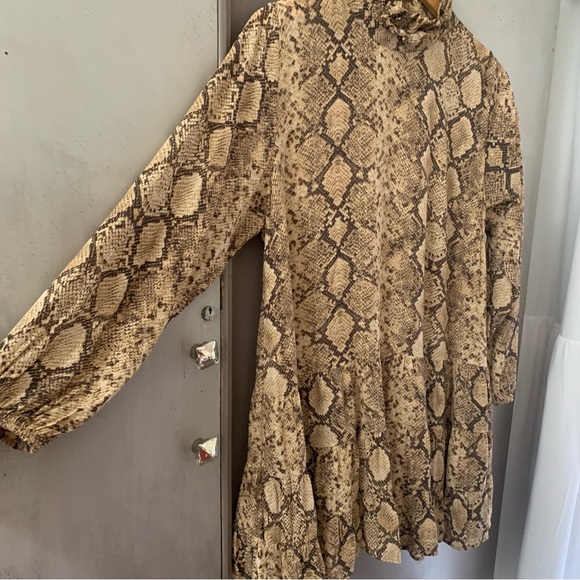 Zara Snake Print Chiffon Long Sleeve Dress - Picture 3 of 11